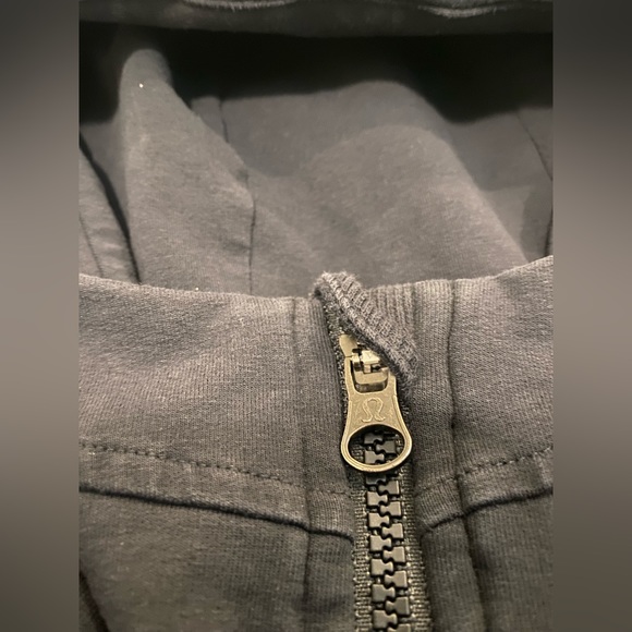 Lululemon Belle Hoodie Size 4 — Black - Picture 7 of 10